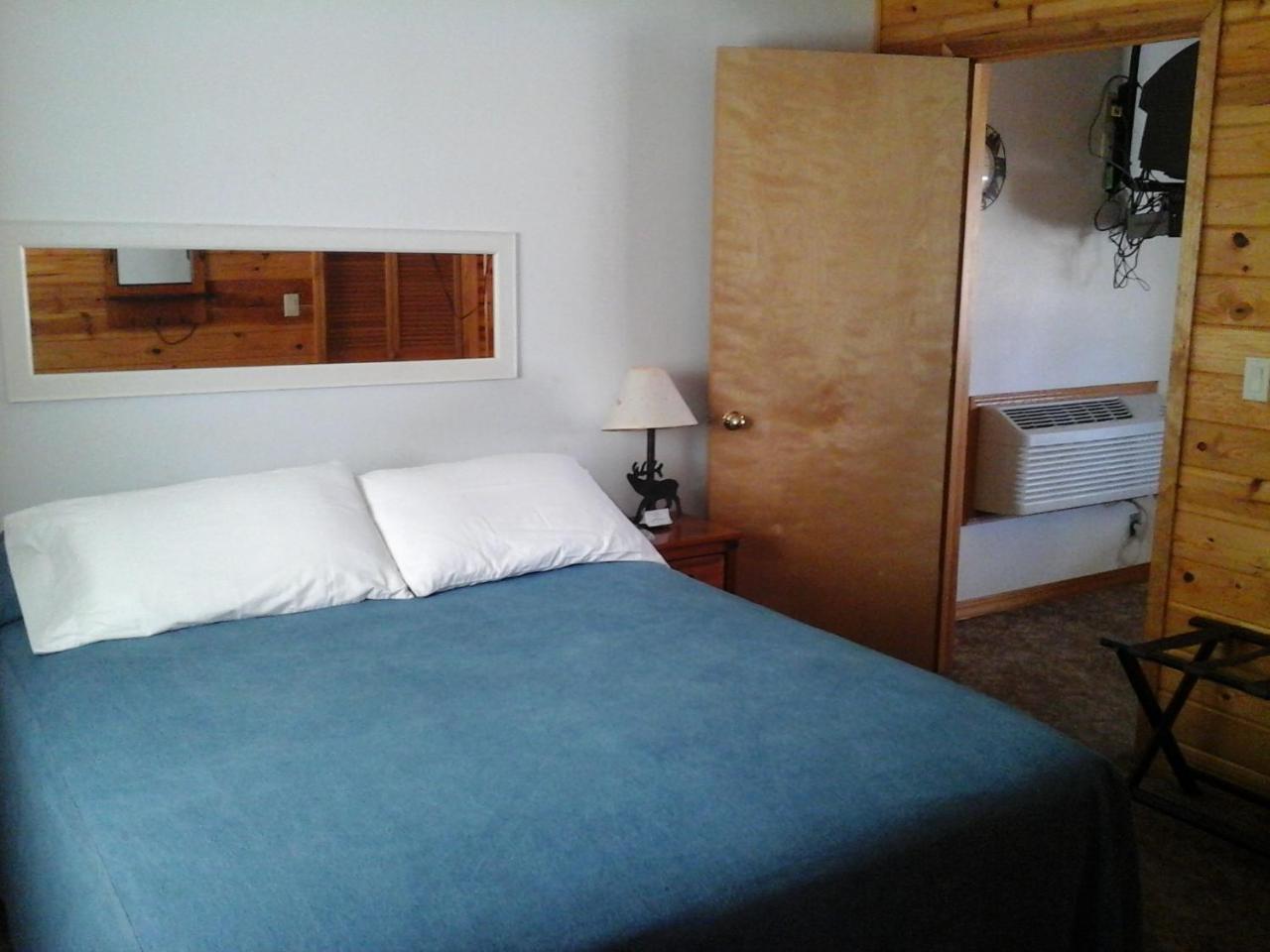 River Bend Motel Llc Spray Екстериор снимка